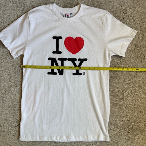 2/$20 - Authentic I Love NY White Heart Tshirt - Size M - Picture 10 of 12